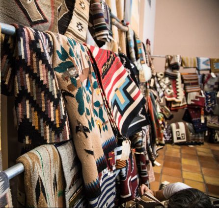 Gallery 1 - Navajo Rug Auction